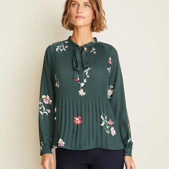 Ann Taylor Tops - Loft Floral Pleated Tie Neck Blouse Ann Taylor Tops - Loft Floral Pleated Tie Neck Blouse